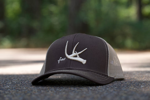 Mesh Back - Antler Puff