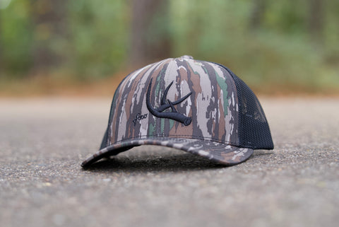 Mesh Back - Antler Puff