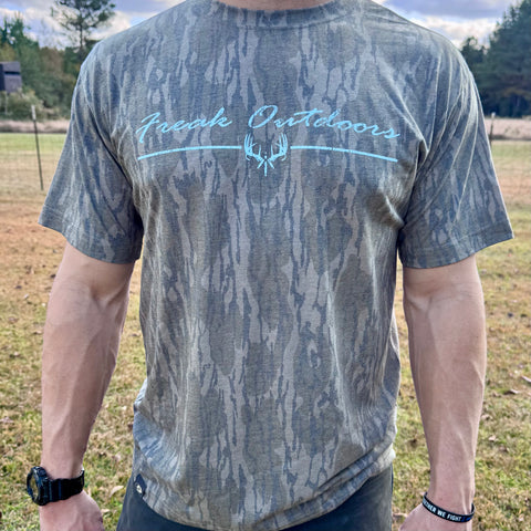 Mossy Oak Bottomland Tee- Powder Blue Print